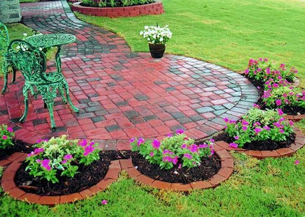 Brick Landscaping Ideas to Increase the Beauty of Homes Outdoor Create Landscapes With Pattern Bricks 4