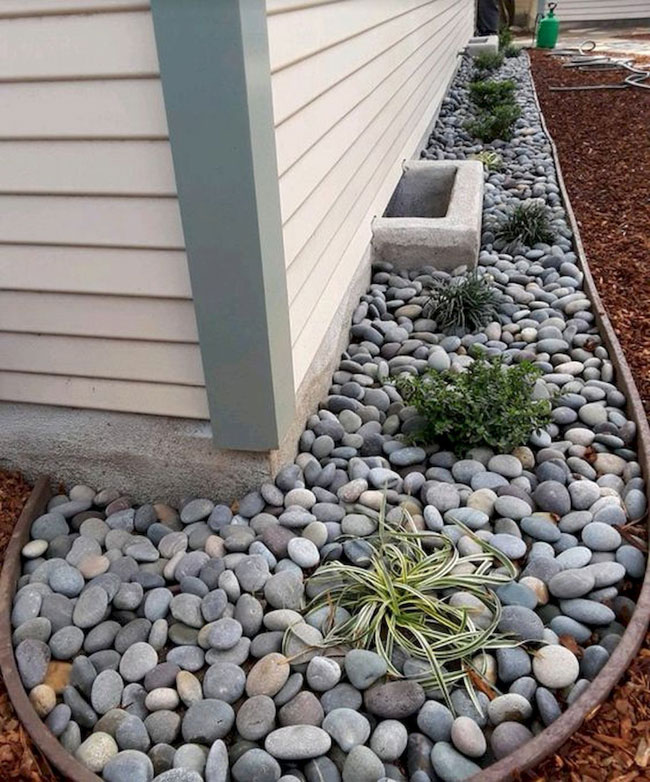 18 Creative Ideas to Cover Your Ugly Foundation Ideas Hide The Ugly Foundation 4 1
