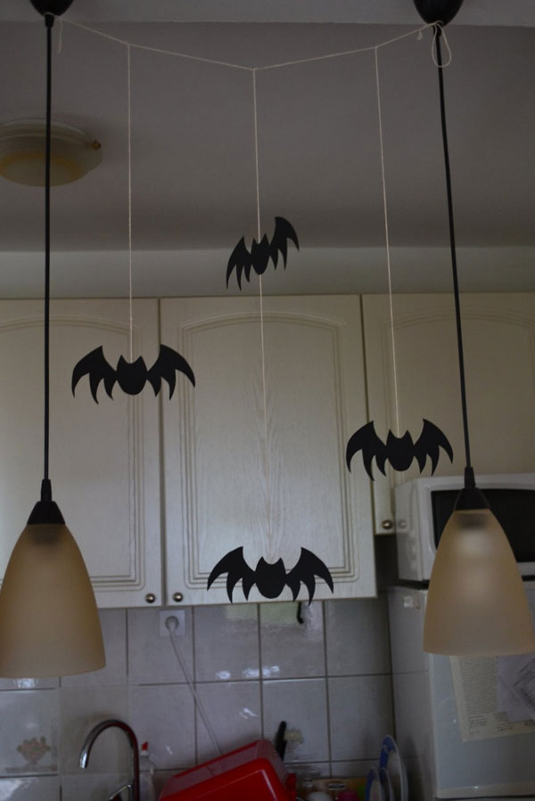 The kitchen should non live but a messy infinite  xv Cool Ideas to Decorate a Spooky Halloween Kitchen