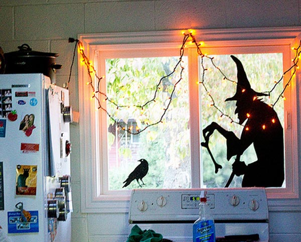 The kitchen should non live but a messy infinite  xv Cool Ideas to Decorate a Spooky Halloween Kitchen