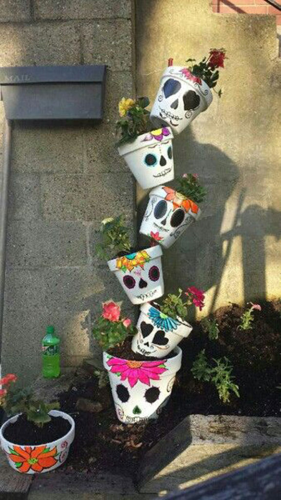 13 Ideas to Make Creepy DIY Halloween Planters Proud Home Decor